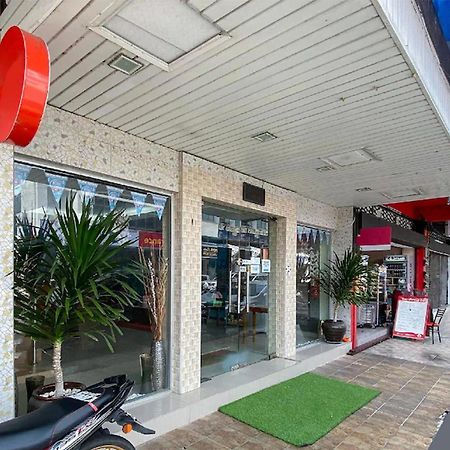 Coop Hotel Kangar Esterno foto
