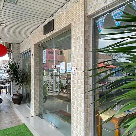 Coop Hotel Kangar Esterno foto