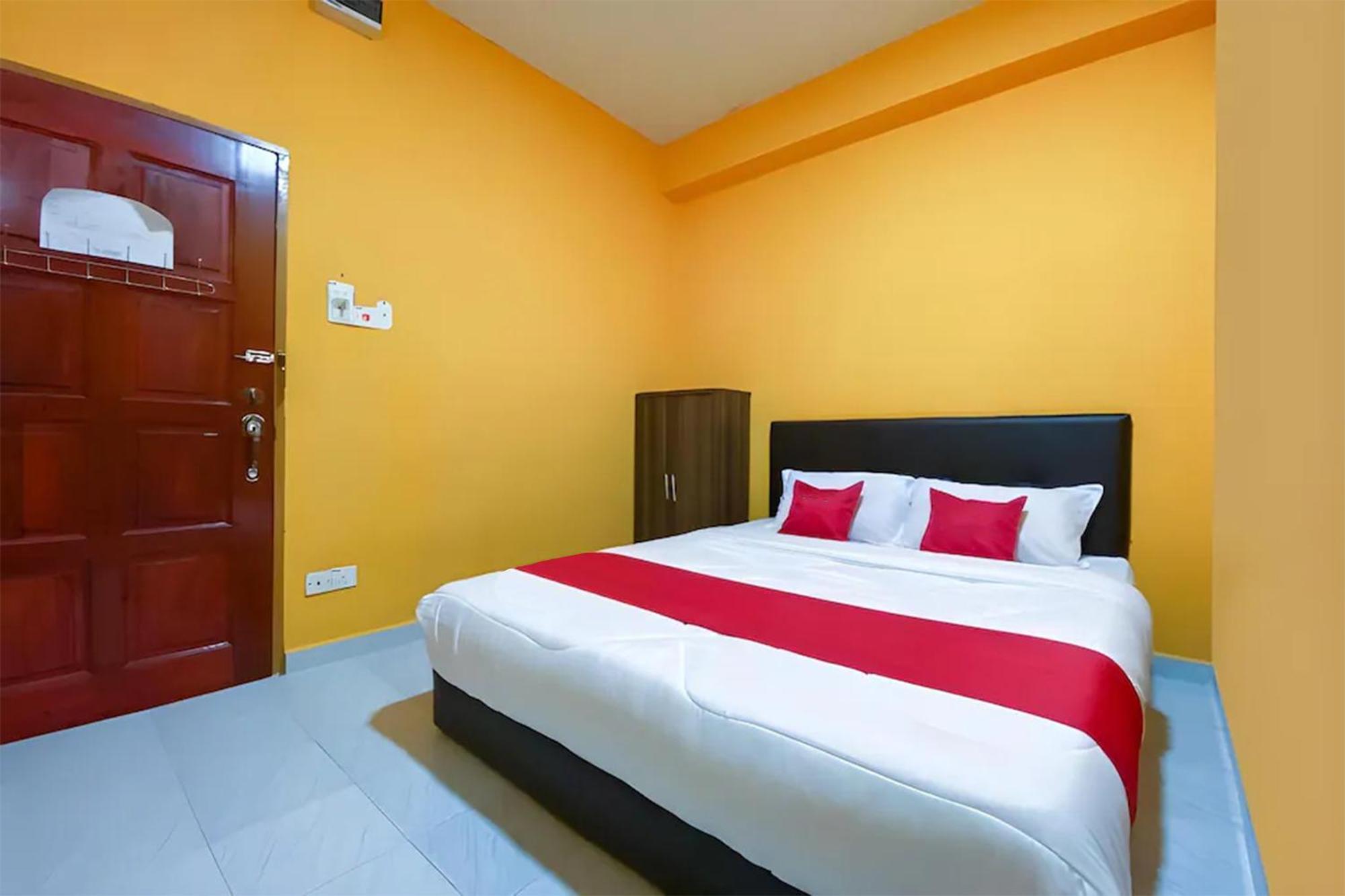 Coop Hotel Kangar Esterno foto